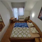 Apartma Valerija *