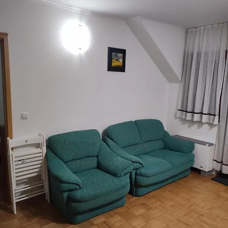 Apartma Valerija Appartamento Zreče