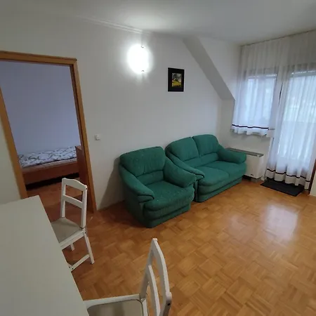 Appartement Apartma Valerija